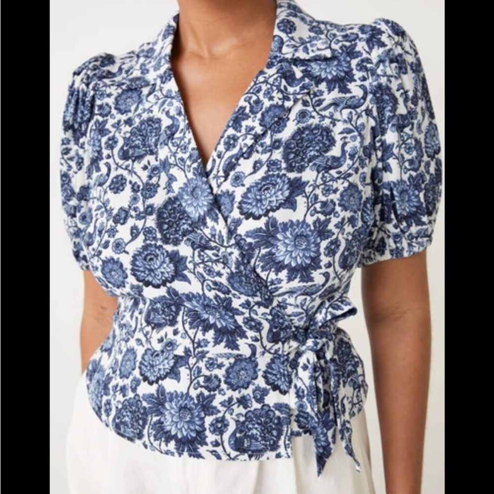 & other stories floral print wrap top EUC